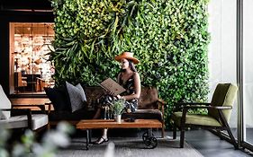 ธา ซิตี้ ล็อฟท์ โฮเทล โดย TH District